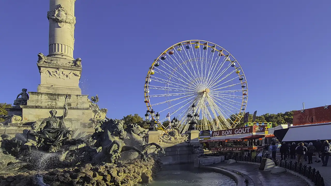La 3ème plus grande fête foraine de France sur près de 6 hectares vient d'ouvrir ses portes au cœur de la ville de Bordeaux